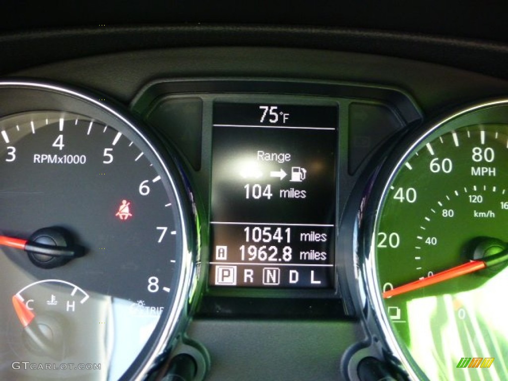 2011 Rogue SL AWD - Wicked Black / Black photo #20