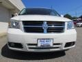 Stone White - Grand Caravan SXT Photo No. 2