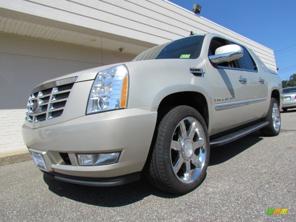 2007 Escalade EXT AWD - Gold Mist / Ebony/Ebony photo #1