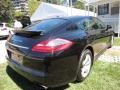 Basalt Black Metallic - Panamera 4 Photo No. 5
