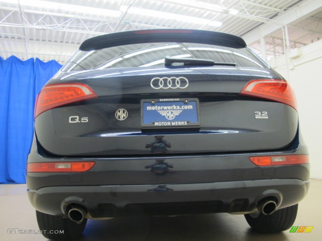 2009 Q5 3.2 Premium quattro - Deep Sea Blue Pearl Effect / Black photo #8