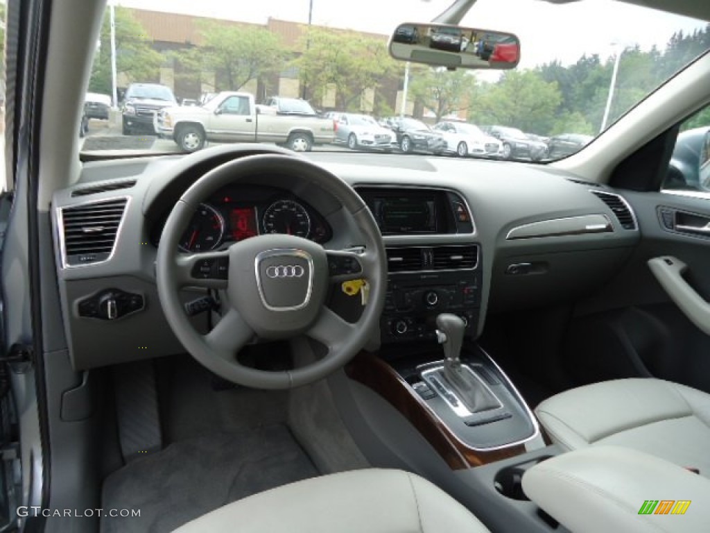 2009 Q5 3.2 Premium quattro - Quartz Gray Metallic / Light Gray photo #12