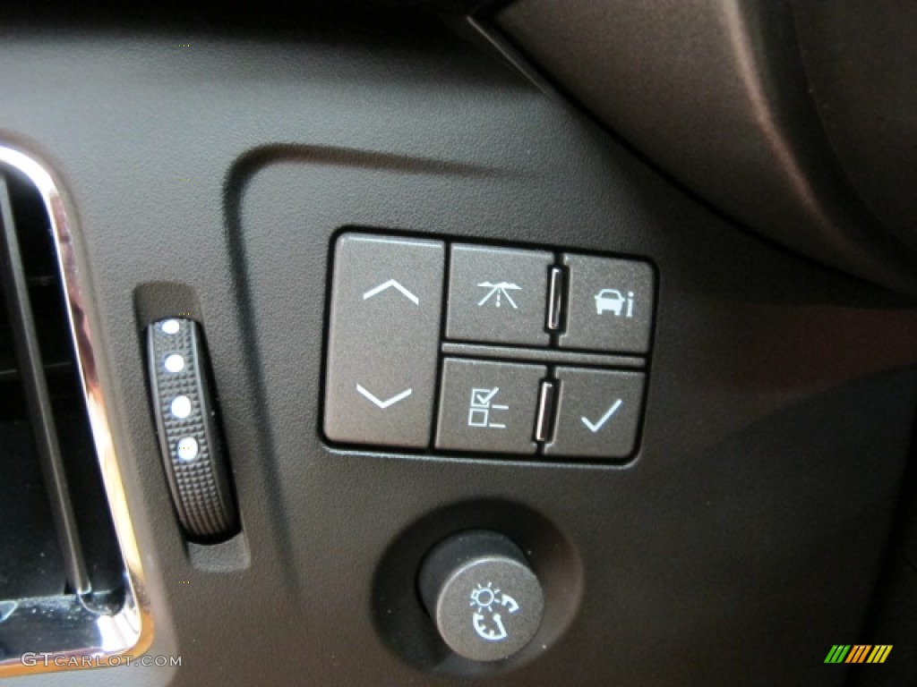 2011 Cadillac CTS -V Coupe Controls Photo #70180628