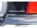 Black - Town Car Signature Limited Photo No. 20