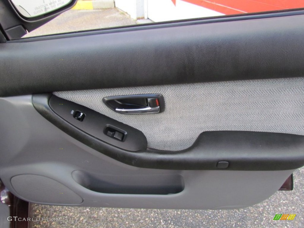 2001 Subaru Legacy L Wagon Door Panel Photos