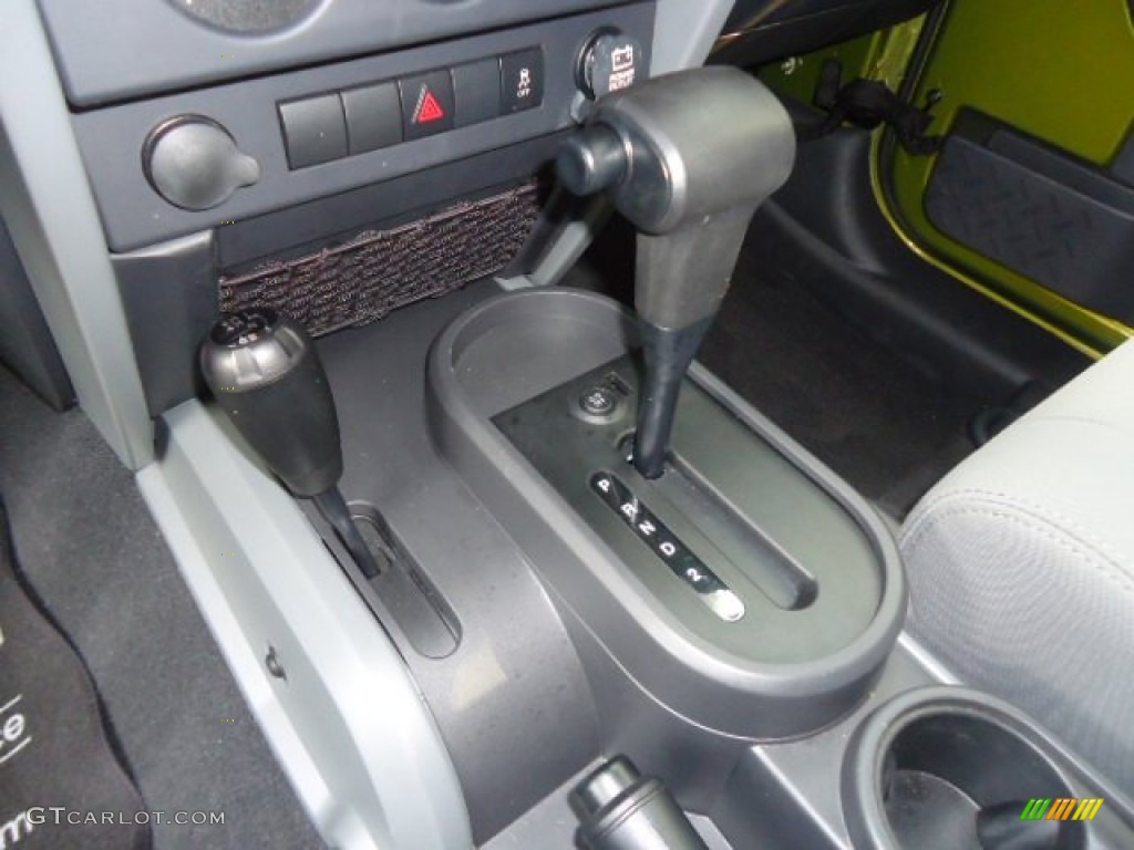 2010 Jeep Wrangler Unlimited Sahara 4x4 4 Speed Automatic Transmission Photo #70183925