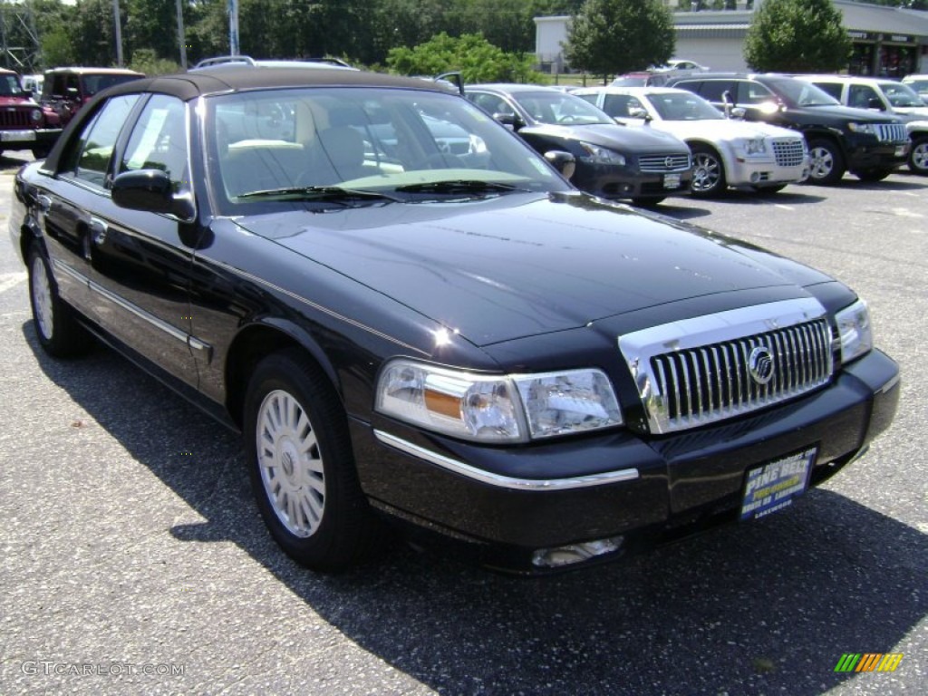 2008 Grand Marquis LS - Black Clearcoat / Light Camel photo #3