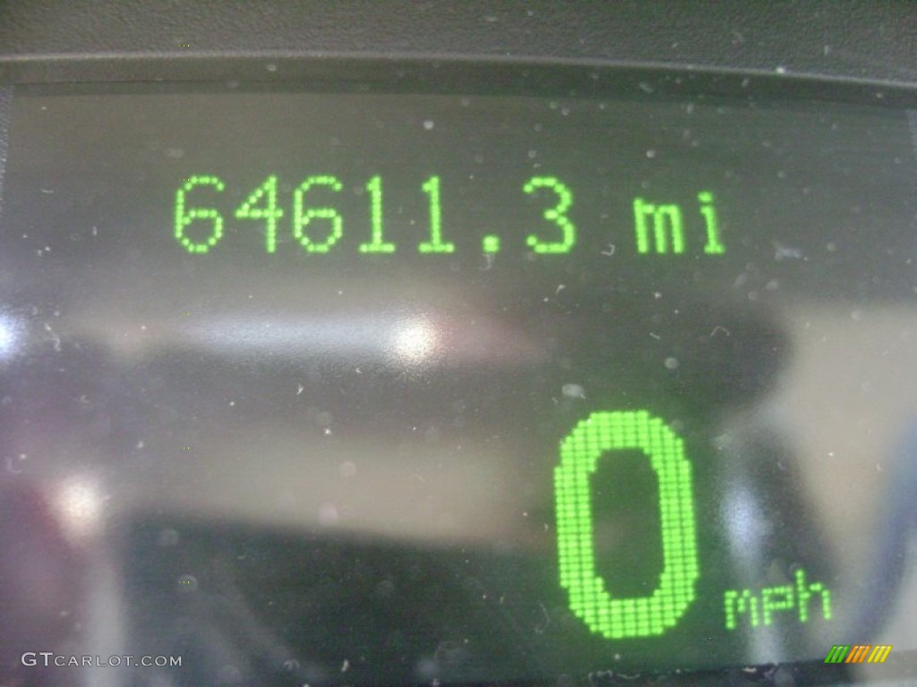 2008 Grand Marquis LS - Black Clearcoat / Light Camel photo #14