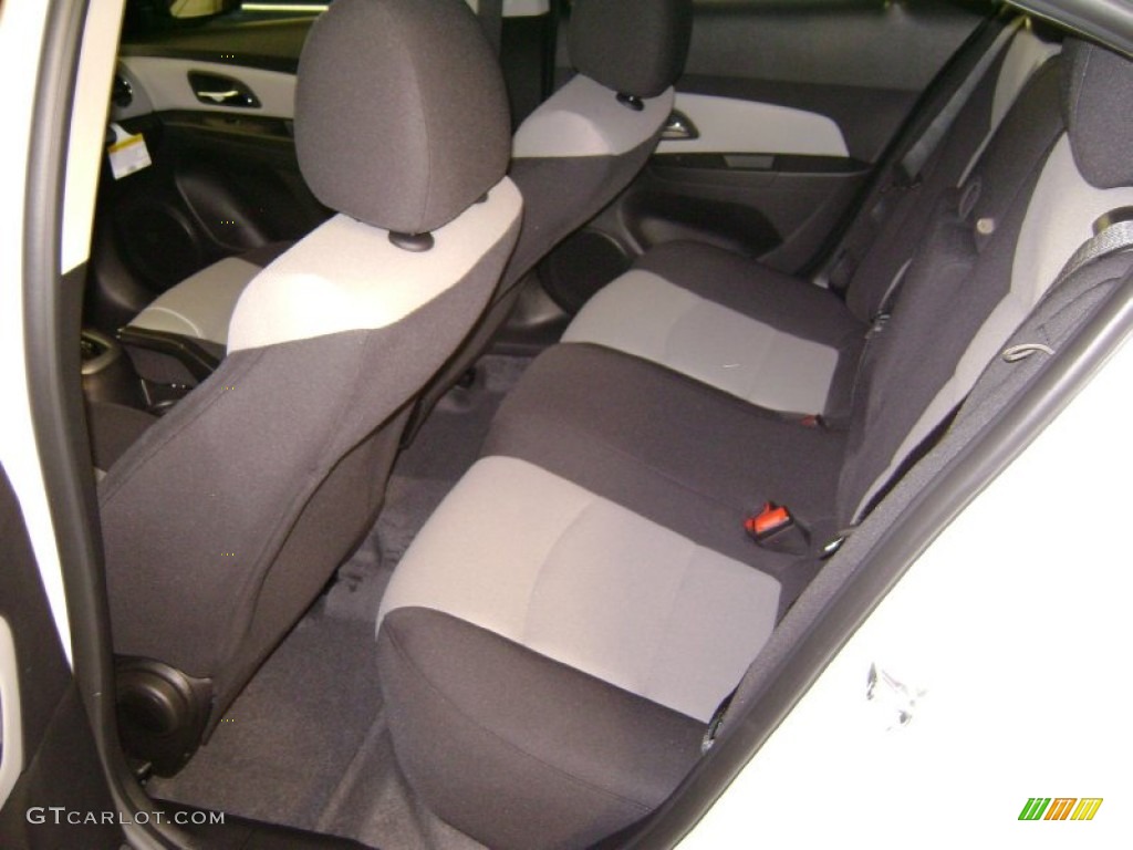 2013 Cruze LS - Summit White / Jet Black/Medium Titanium photo #3