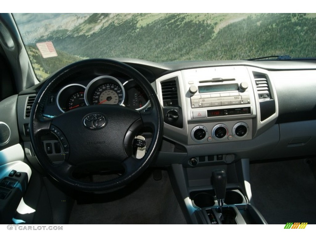 2010 Tacoma V6 SR5 TRD Sport Double Cab 4x4 - Silver Streak Mica / Graphite photo #10