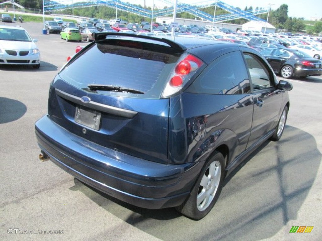 2001 Focus ZX3 Coupe - Twilight Blue Metallic / Medium Graphite Grey photo #9