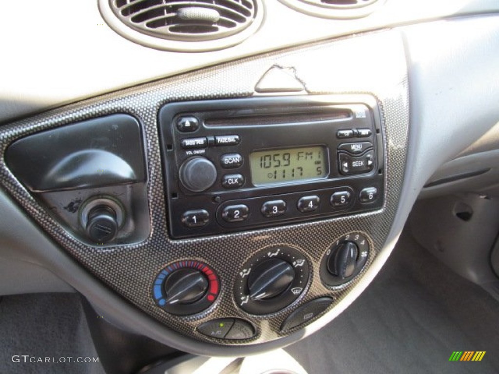 2001 Focus ZX3 Coupe - Twilight Blue Metallic / Medium Graphite Grey photo #19