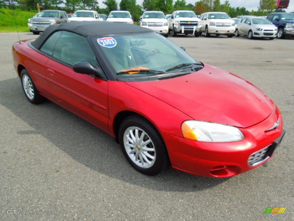 2003 Sebring LX Convertible - Inferno Red Tinted Pearl / Taupe photo #2