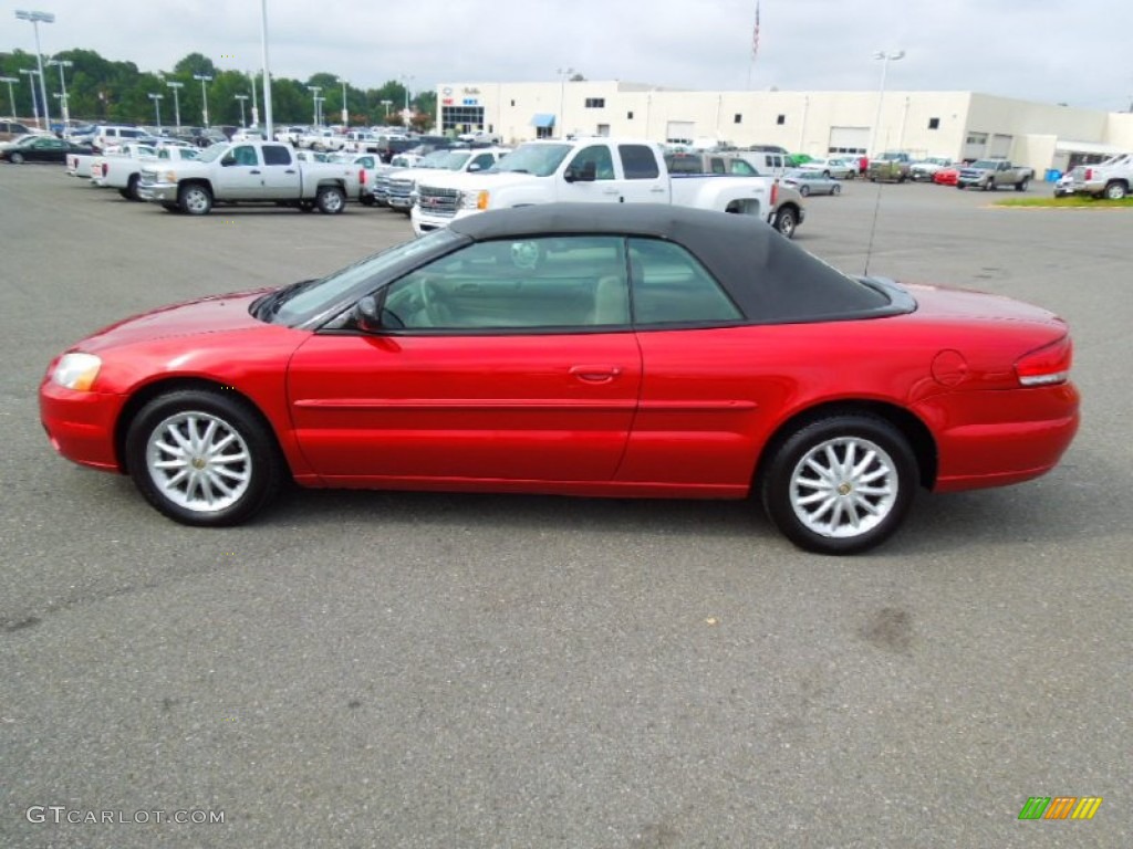 2003 Sebring LX Convertible - Inferno Red Tinted Pearl / Taupe photo #4