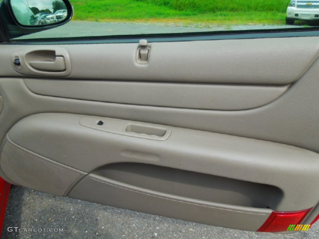 2003 Chrysler Sebring LX Convertible Taupe Door Panel Photo #70191191