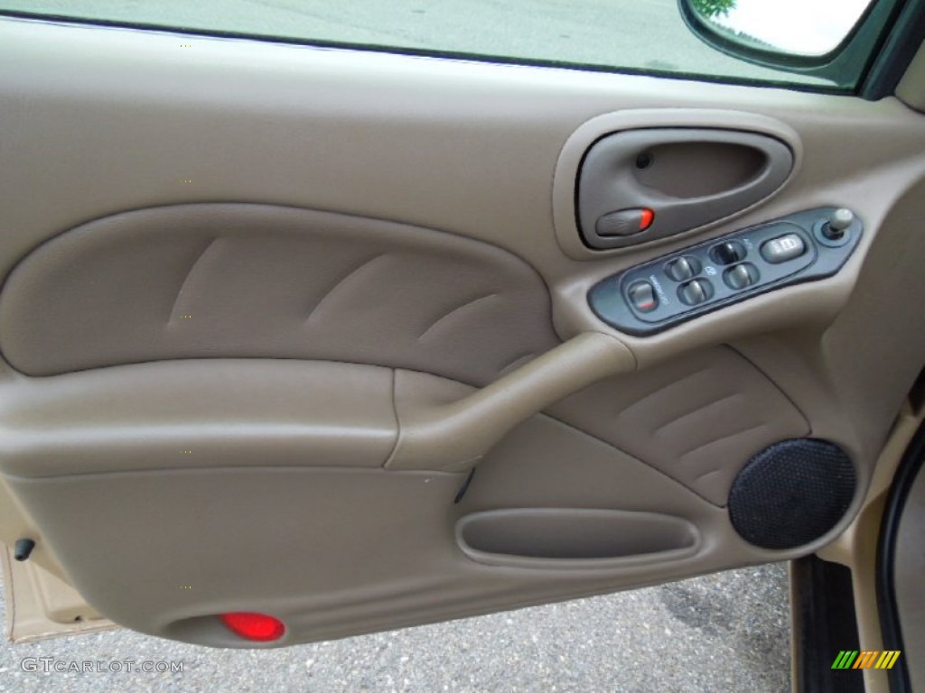 2003 Pontiac Grand Am SE Sedan Door Panel Photos