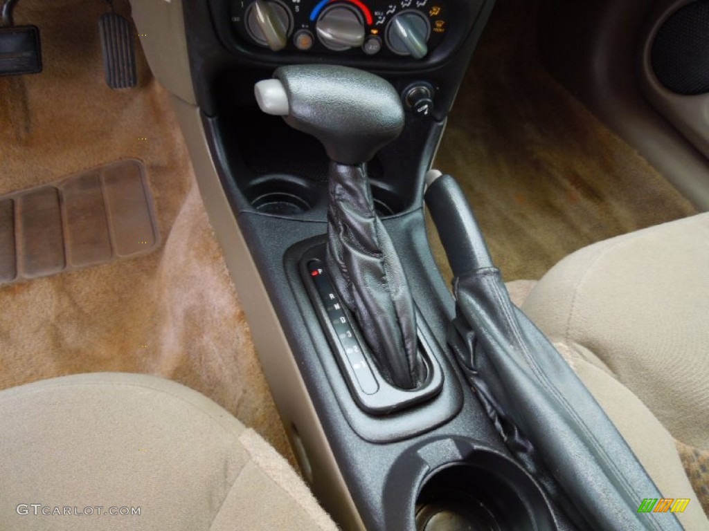 2003 Pontiac Grand Am SE Sedan 4 Speed Automatic Transmission Photo #70191479