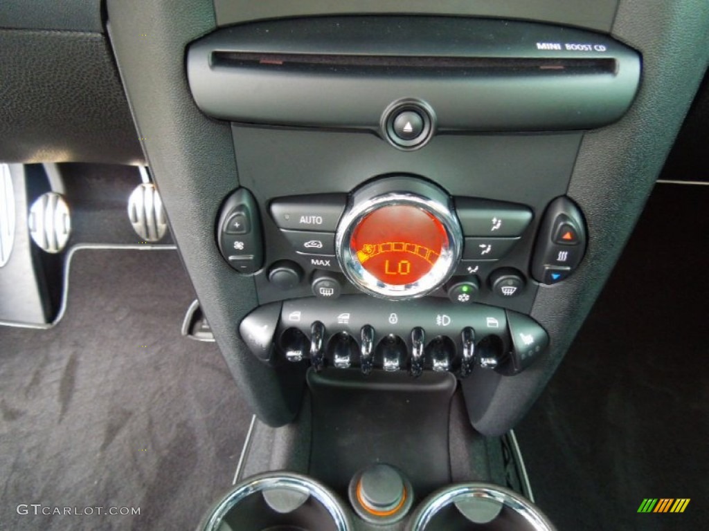 2011 Mini Cooper S Convertible Controls Photo #70191623