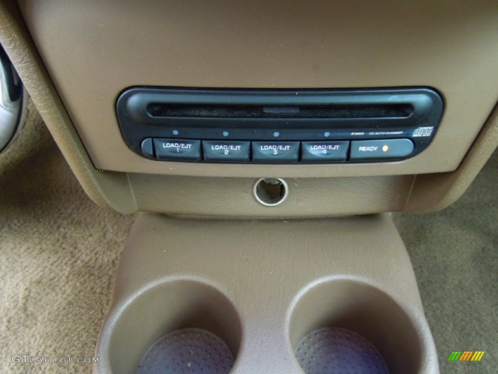 2001 Chrysler Sebring LXi Sedan Audio System Photo #70191707