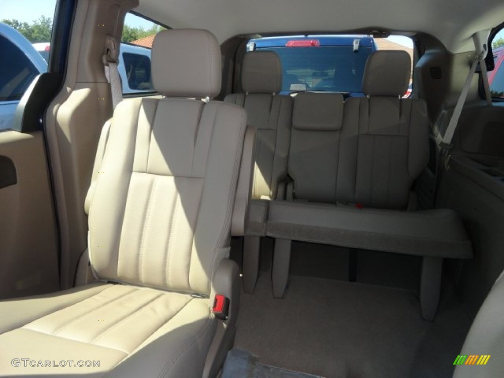 2012 Town & Country Touring - True Blue Pearl / Dark Frost Beige/Medium Frost Beige photo #5