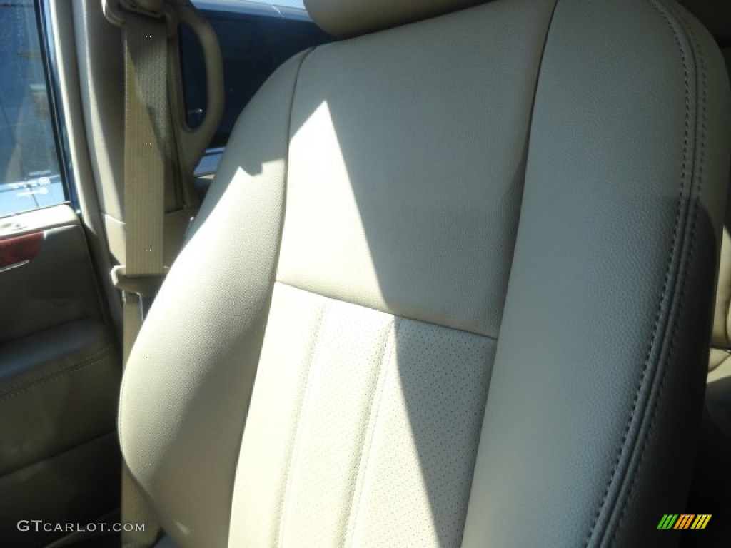 2012 Town & Country Touring - True Blue Pearl / Dark Frost Beige/Medium Frost Beige photo #6