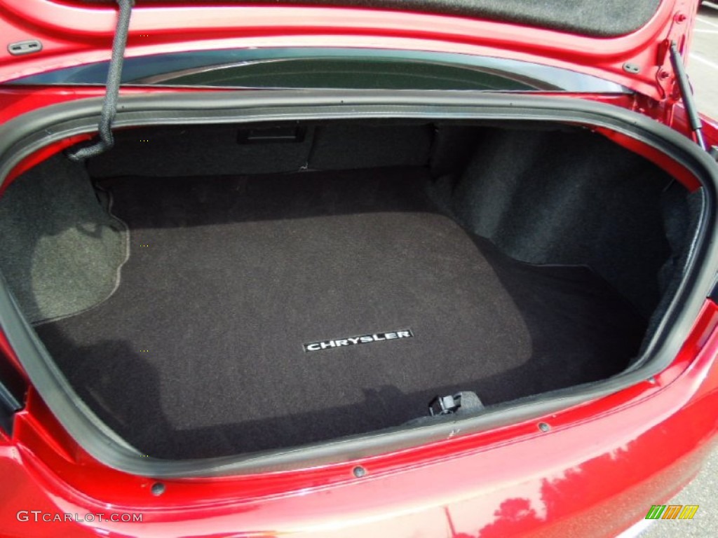 2011 Chrysler 200 Limited Trunk Photo #70194296