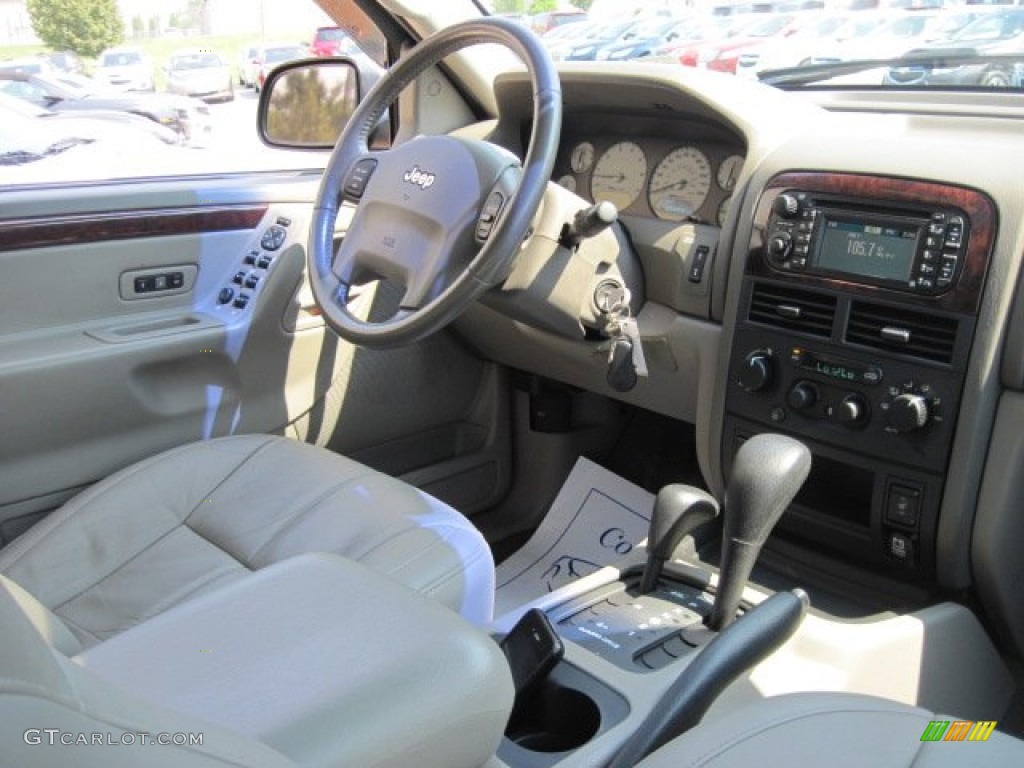 2004 Grand Cherokee Limited 4x4 - Deep Lava Red Metallic / Dark Slate Gray photo #6