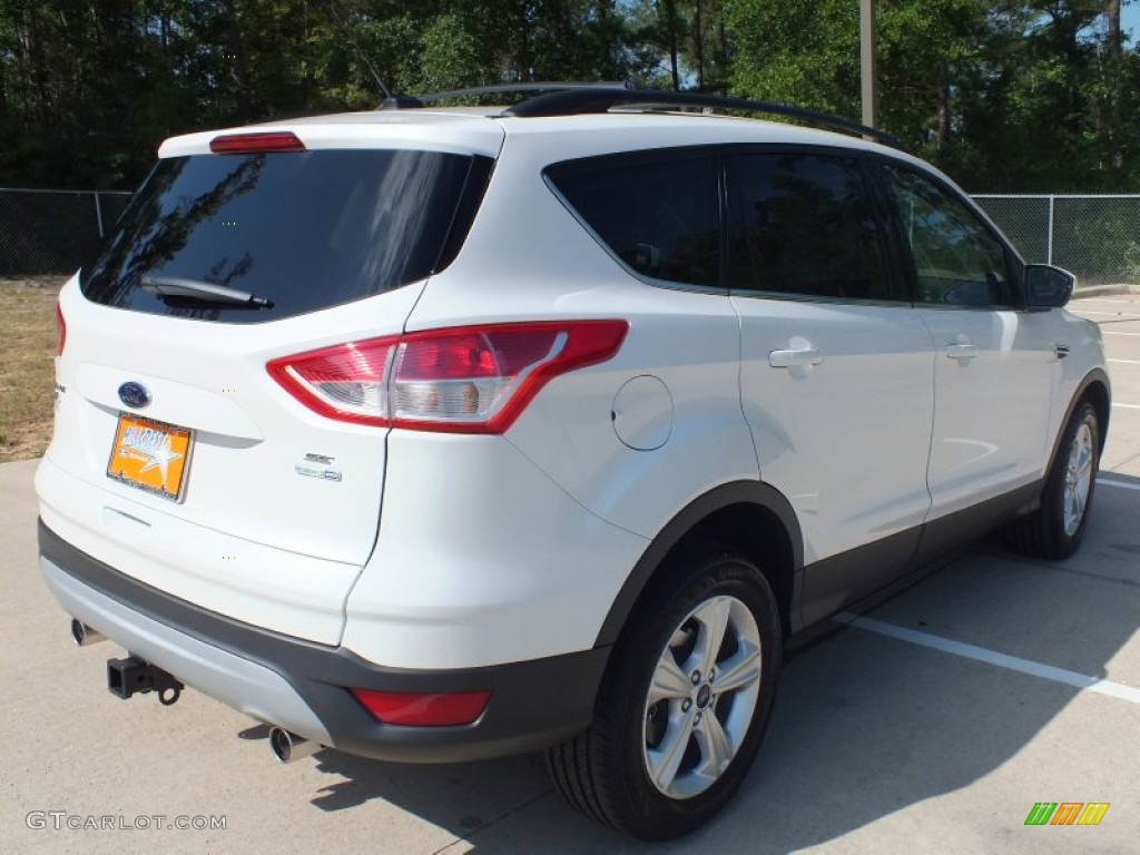 2013 Escape SE 2.0L EcoBoost 4WD - White Platinum Metallic Tri-Coat / Medium Light Stone photo #5