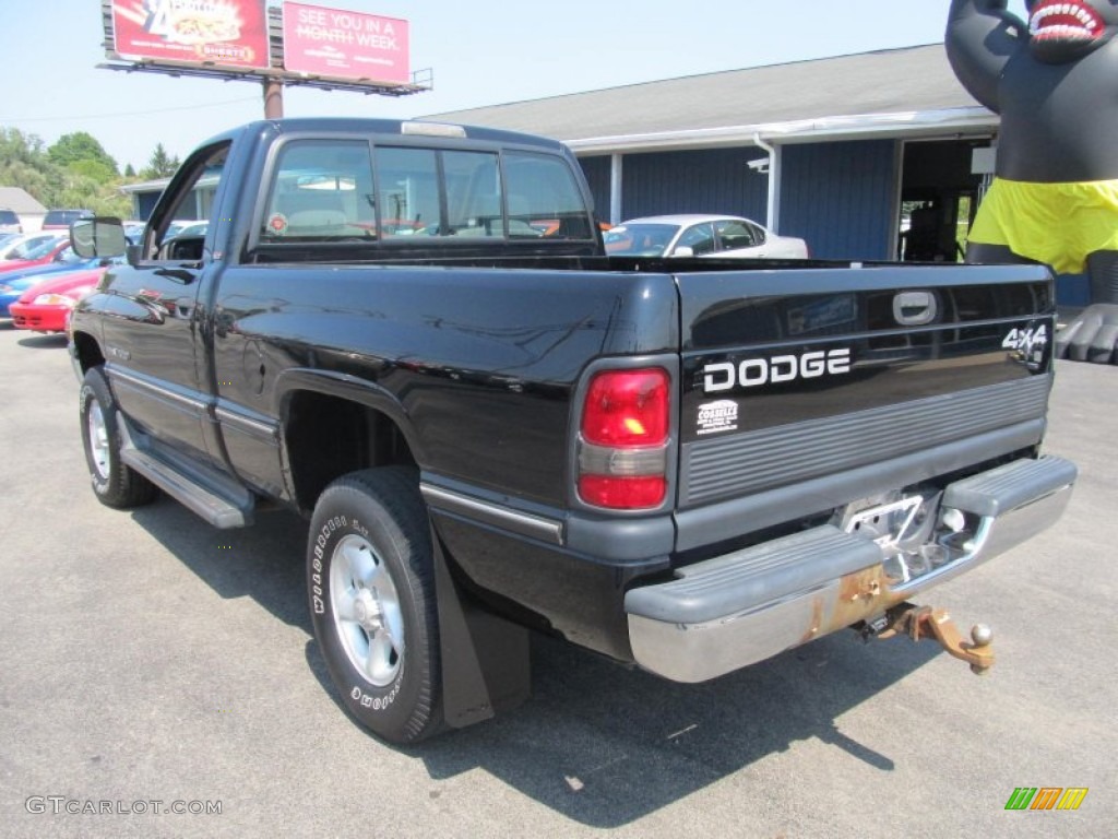 1996 Ram 1500 LT Regular Cab 4x4 - Black / Gray photo #3