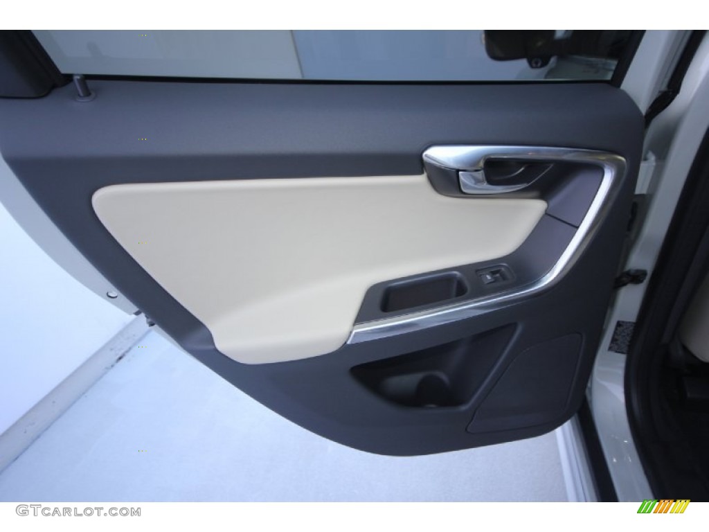 2013 Volvo XC60 T6 AWD R-Design R Design Soft Beige/Off Black Inlay Door Panel Photo #70204921