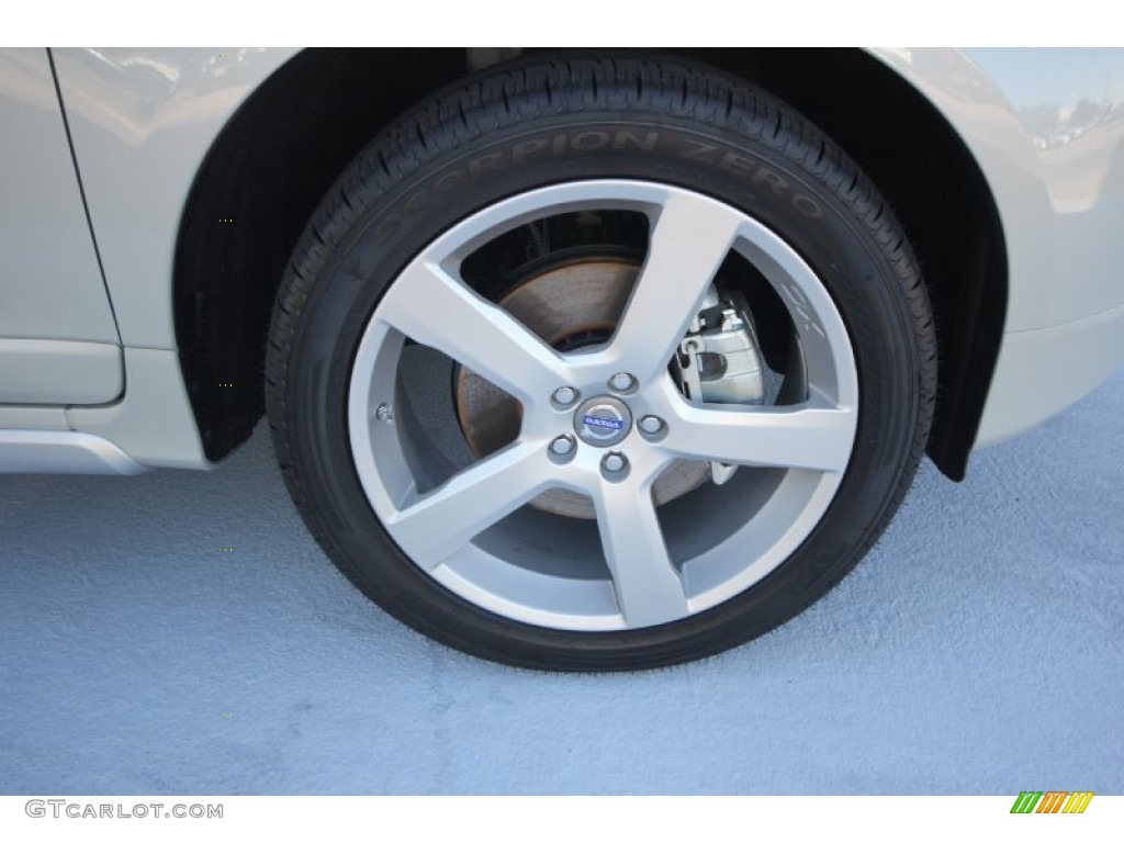 2013 Volvo XC60 T6 AWD R-Design Wheel Photo #70204990