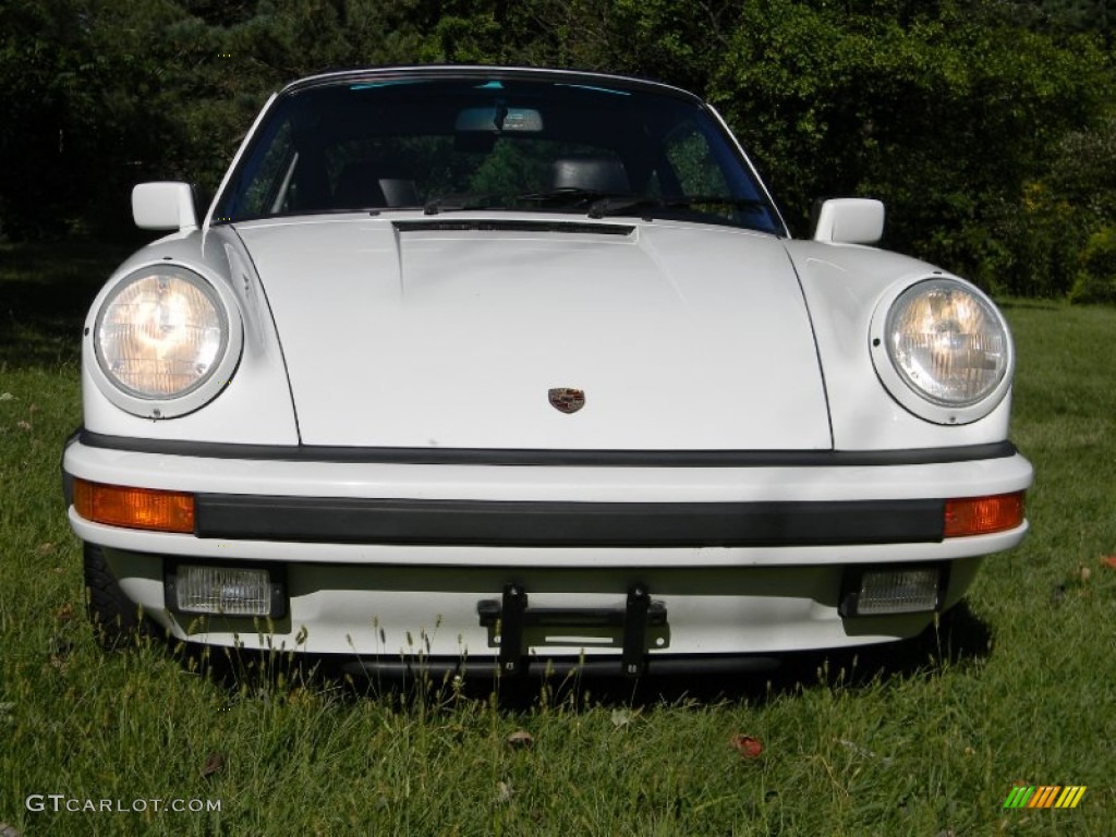 1988 911 Carrera Coupe - Grand Prix White / Black photo #14