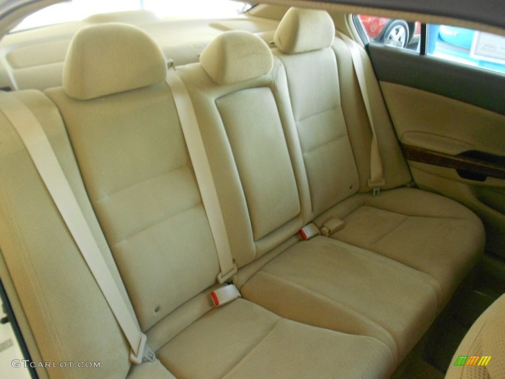 2009 Accord EX Sedan - Taffeta White / Ivory photo #15