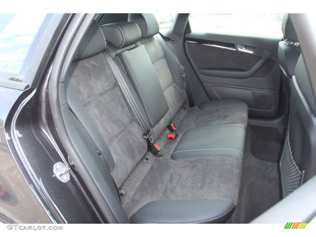 2013 Audi A3 2.0 TFSI quattro Rear Seat Photos