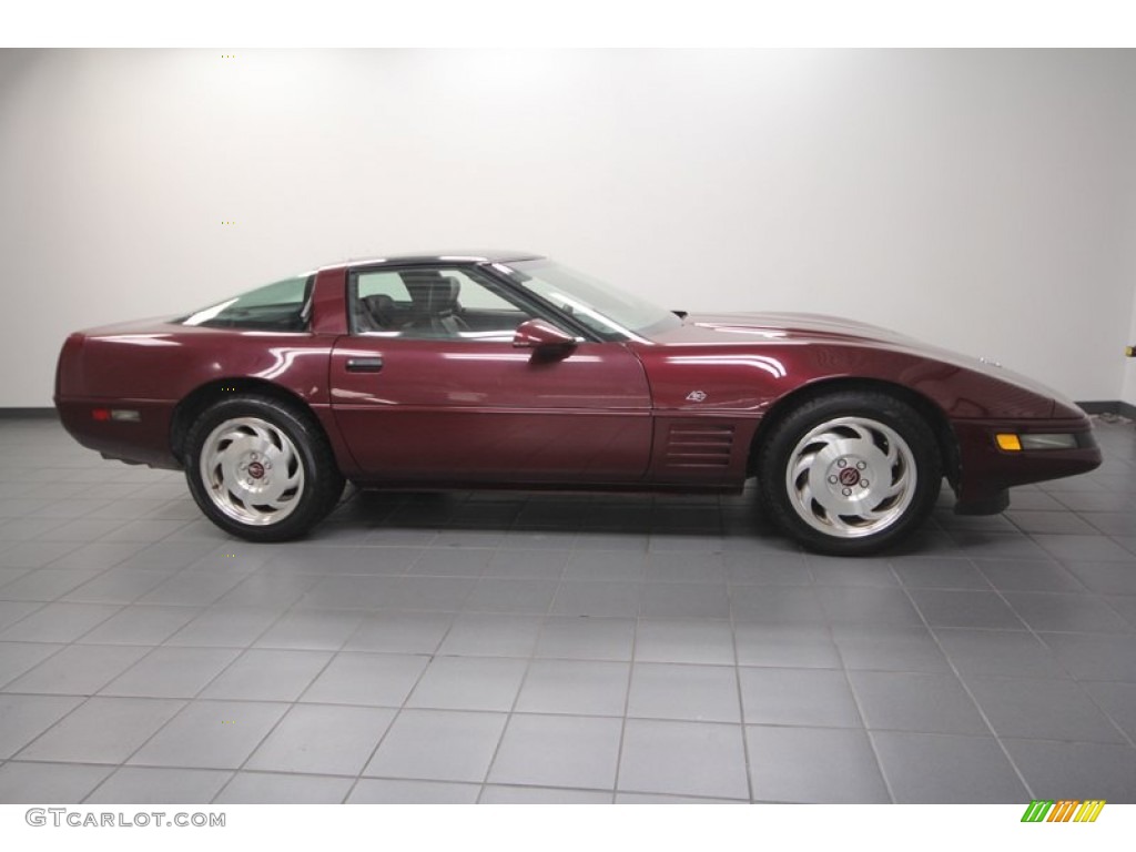 Ruby Red Metallic 1993 Chevrolet Corvette 40th Anniversary Coupe Exterior Photo #70211563