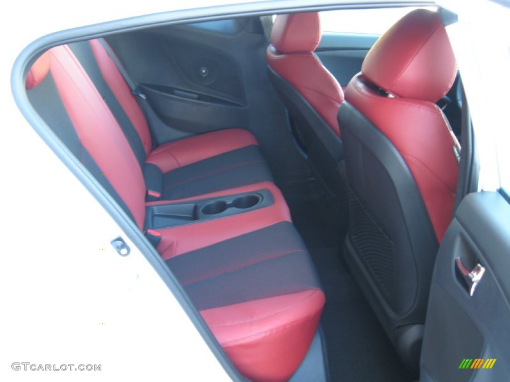 Black/Red Interior 2012 Hyundai Veloster Standard Veloster Model Photo #70211986