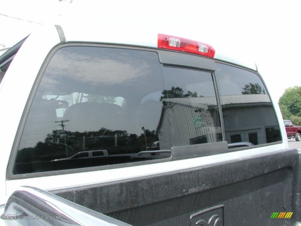 2004 Ram 1500 SLT Quad Cab 4x4 - Bright Silver Metallic / Dark Slate Gray photo #53