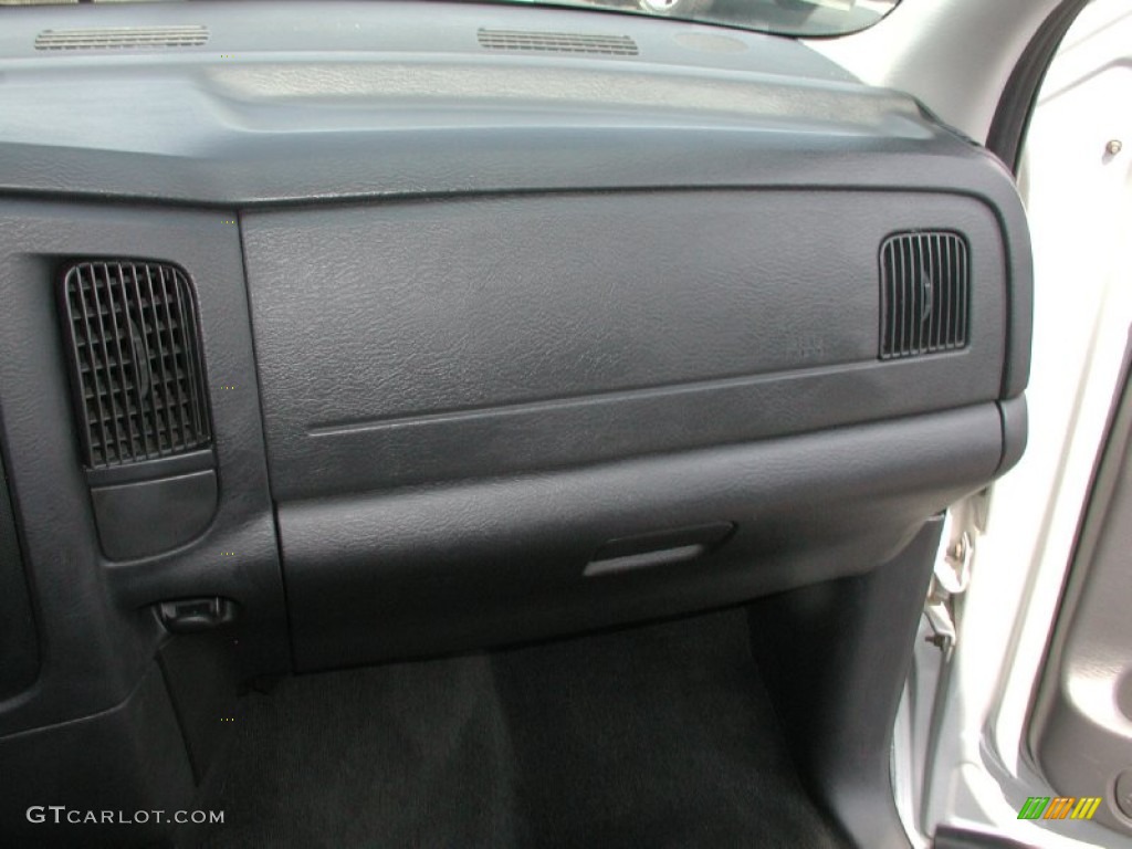 2004 Ram 1500 SLT Quad Cab 4x4 - Bright Silver Metallic / Dark Slate Gray photo #64