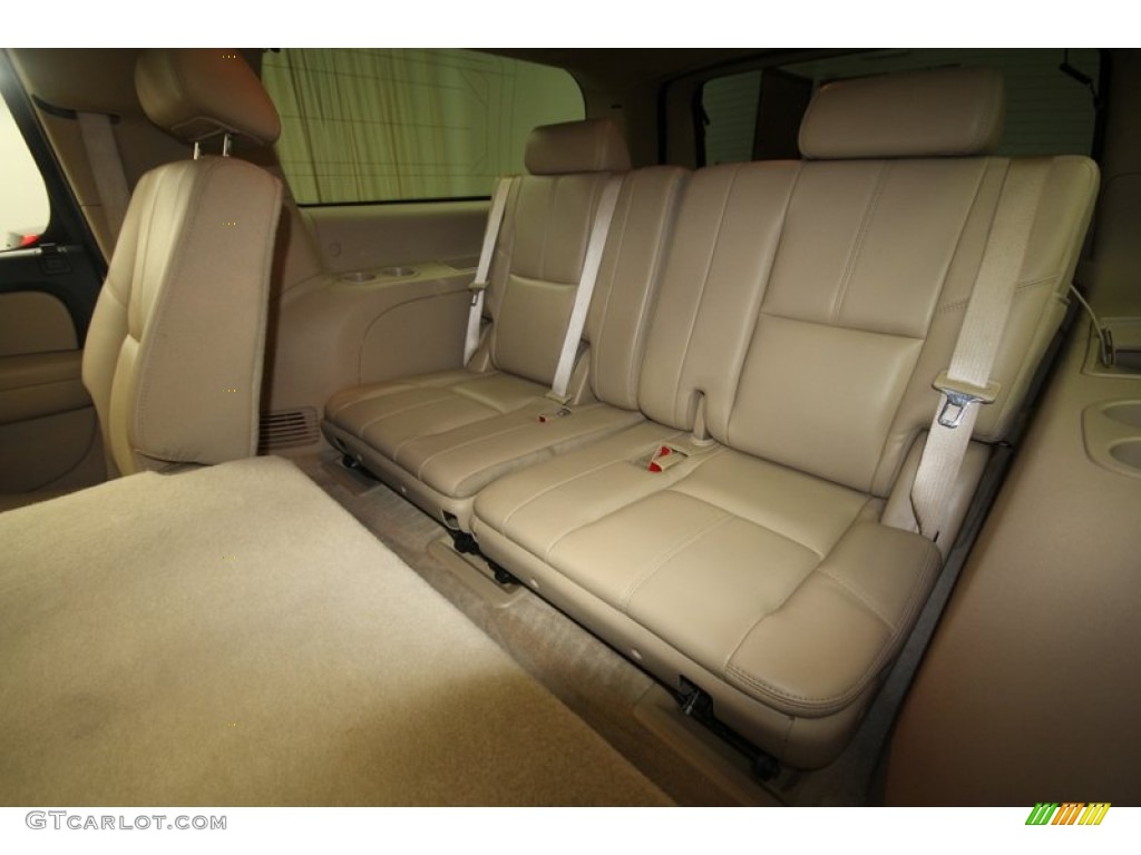 Light Cashmere/Ebony Interior 2007 Chevrolet Suburban 1500 LT Photo #70213924