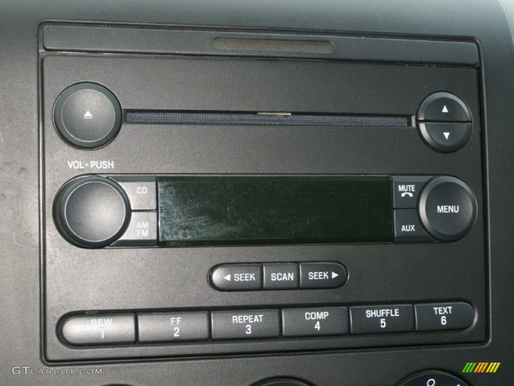 2006 Ford F150 XLT SuperCrew 4x4 Audio System Photo #70216414