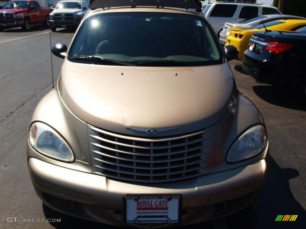 2003 PT Cruiser Limited - Light Almond Pearl / Taupe/Pearl Beige photo #8