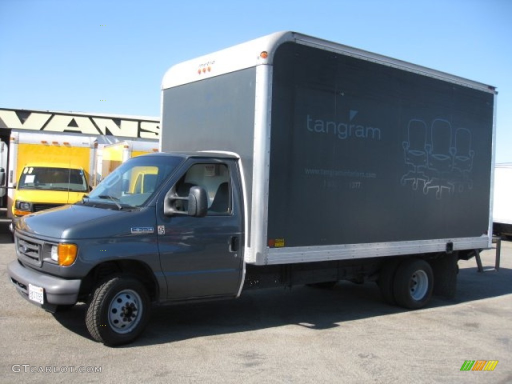 2007 E Series Cutaway E350 Commercial Moving Truck - Dark Shadow Grey Metallic / Medium Flint photo #3