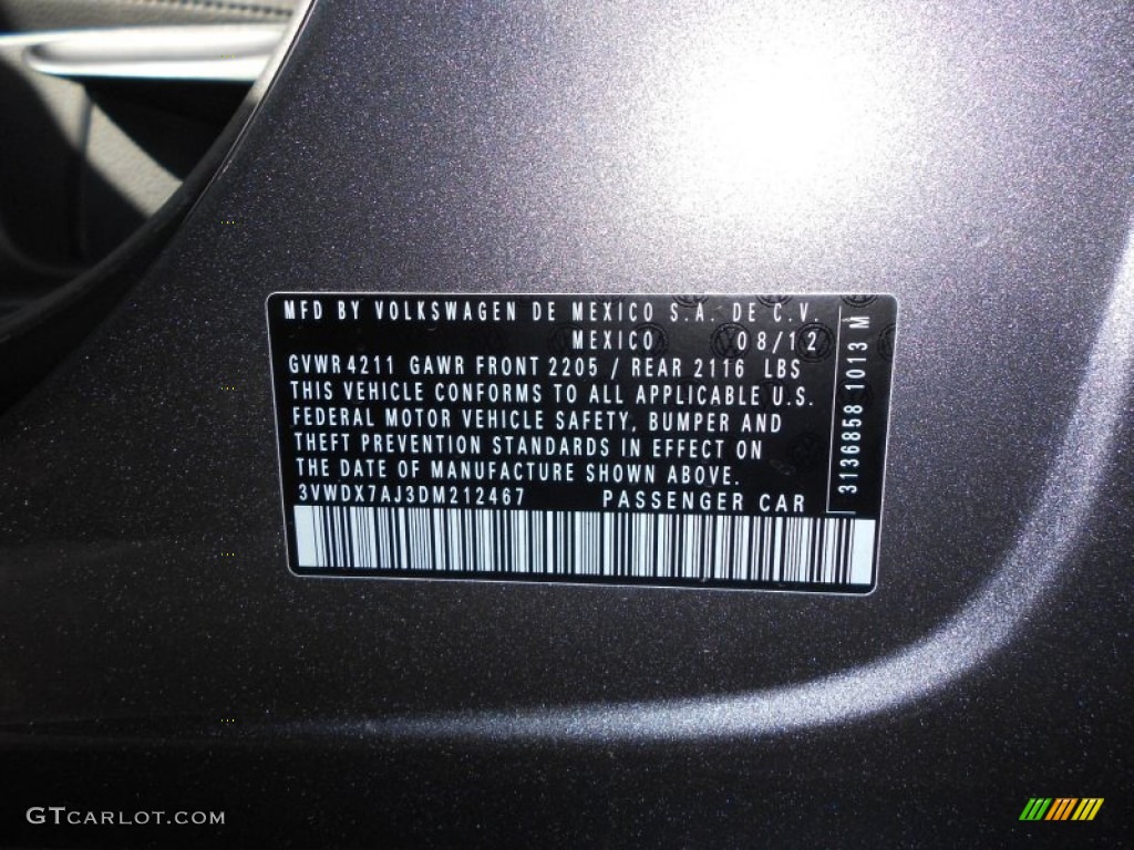 2013 Jetta SE Sedan - Platinum Gray Metallic / Titan Black photo #23