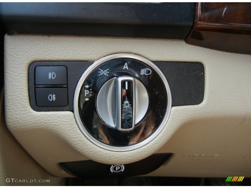 2011 GLK 350 - Barolo Red Metallic / Almond/Black photo #22