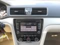 Candy White - Passat 2.5L SE Photo No. 17