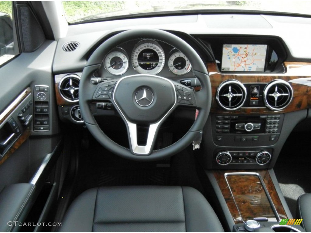 2013 Mercedes-Benz GLK 350 Black Dashboard Photo #70225096