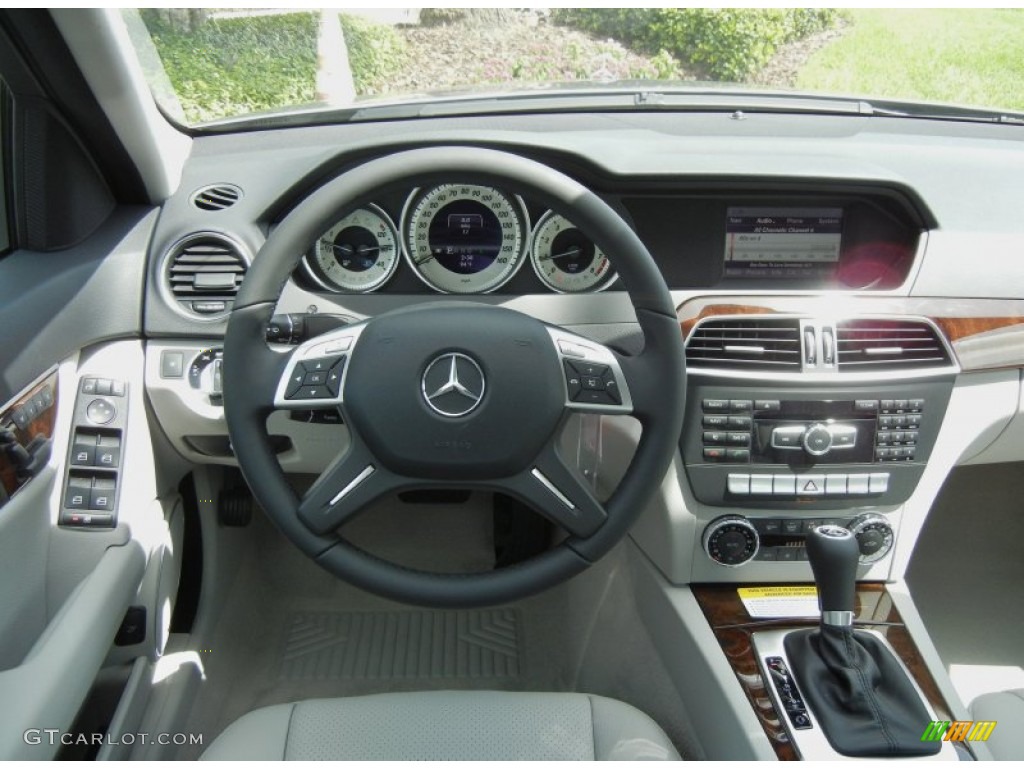 2013 Mercedes-Benz C 250 Luxury Ash/Black Dashboard Photo #70225548