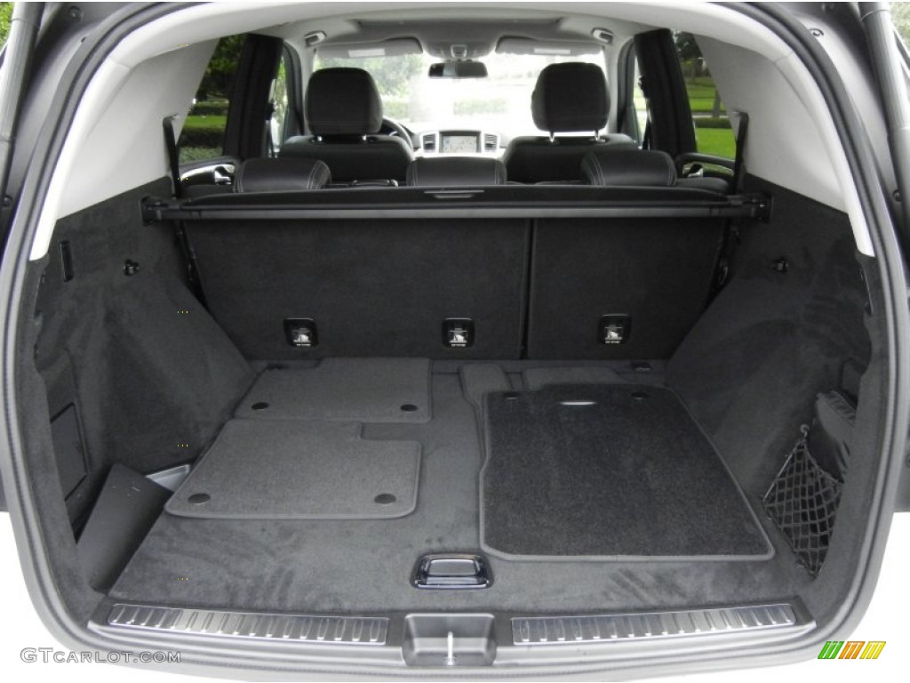 2013 Mercedes-Benz ML 350 4Matic Trunk Photo #70226683