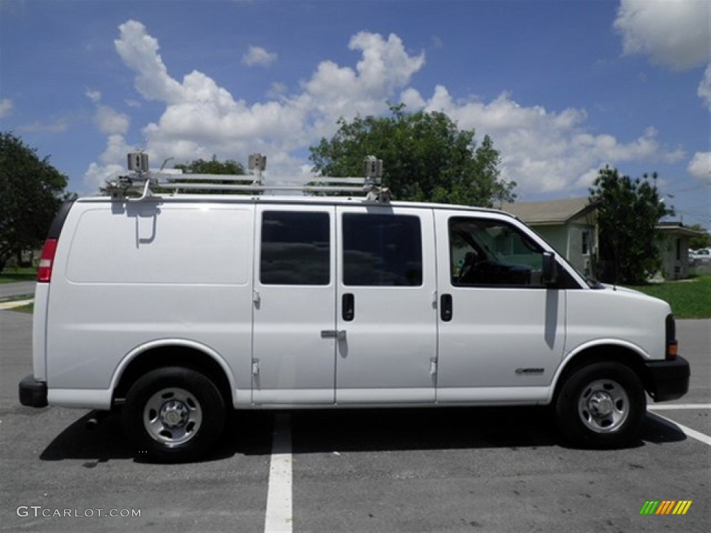 Summit White 2005 Chevrolet Express 3500 Commercial Van Exterior Photo #70227080