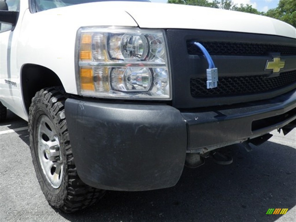 2011 Silverado 1500 Regular Cab 4x4 - Summit White / Dark Titanium photo #2